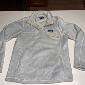 Patagonia Women's Teddy Jacket in Light Gray and Cream